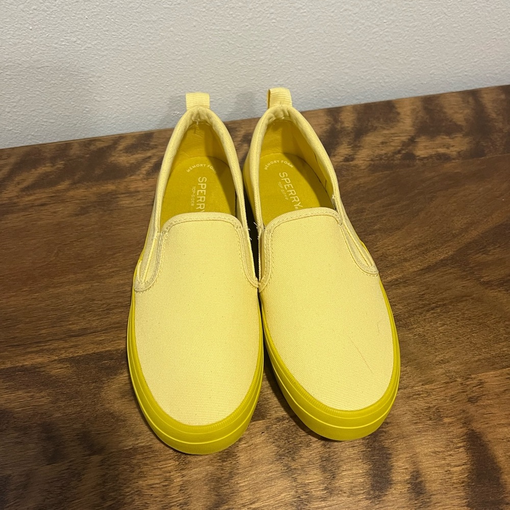 Sperry Womens Crest TG Yellow Canvas Laceless Slip-On Sneakers  Shoes NWOB AF